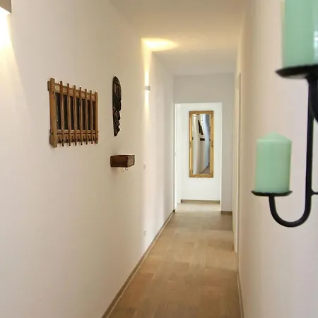 Cozy In With Wifi Apartment