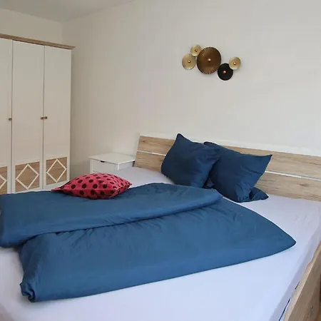Cozy In With Wifi Apartment